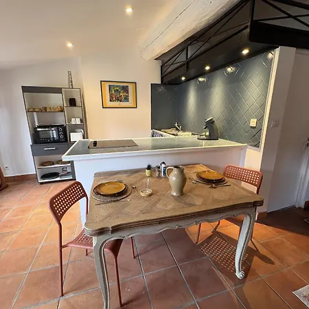 Provencal Au Centre-ville De فيين
