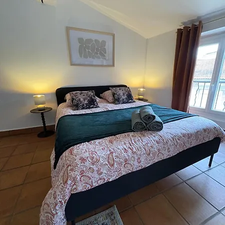 شقة Provencal Au Centre-ville De